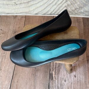 OKA b. Black Ballet Flats with Teal Insole